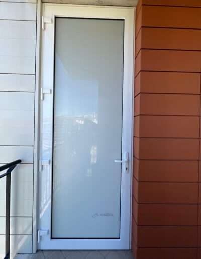 Portoni in alluminio Porta in alluminio_F40