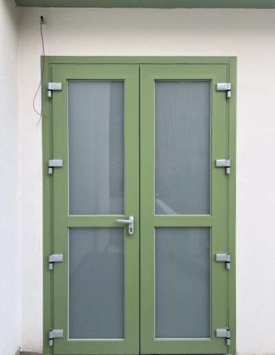 Portoni in PVC Agnone_Portone_PVC_Salamander_76MD