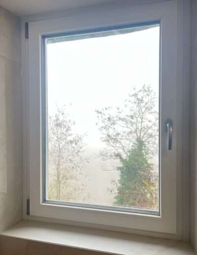 Infissi in PVC Fornelli_Infissi_PVC_Komm.76MD