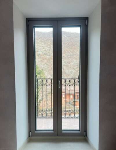 SCANNO_Infissi_alluminio_F60_triplo_vetro